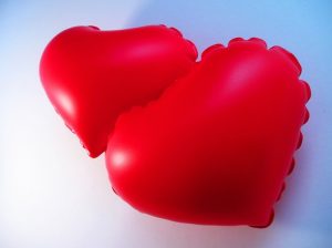 A szívinfarktus jelei és gyógymódok